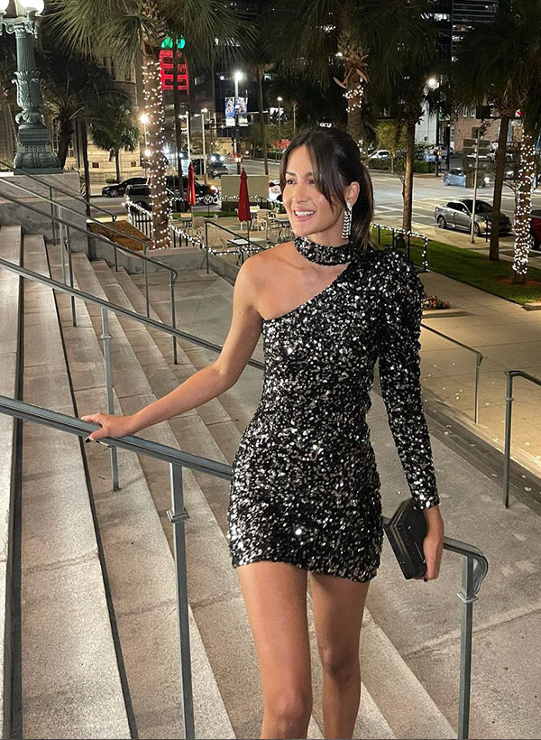 Sheath/Column Long Sleeves Short/Mini Sequined Homecoming Dresses