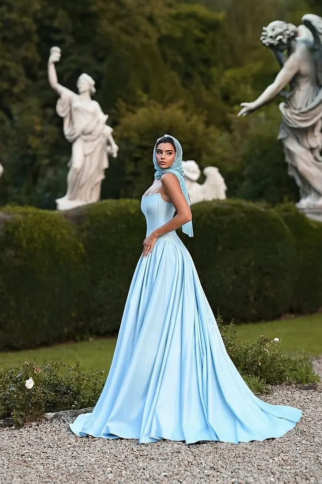 Glamorous Sky Blue Strapless Sleeveless Satin Evening Dresses A-Line With Pleats