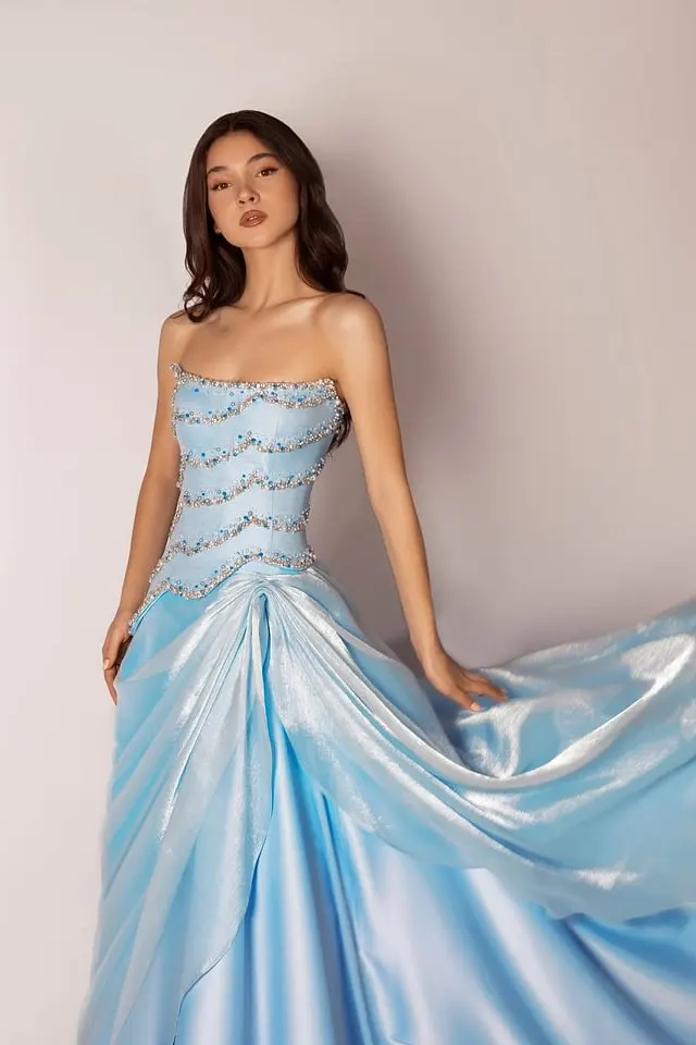 Romantic Sky Blue Strapless Sleeveless Satin Evening Dresses A-Line With Beads Pearls