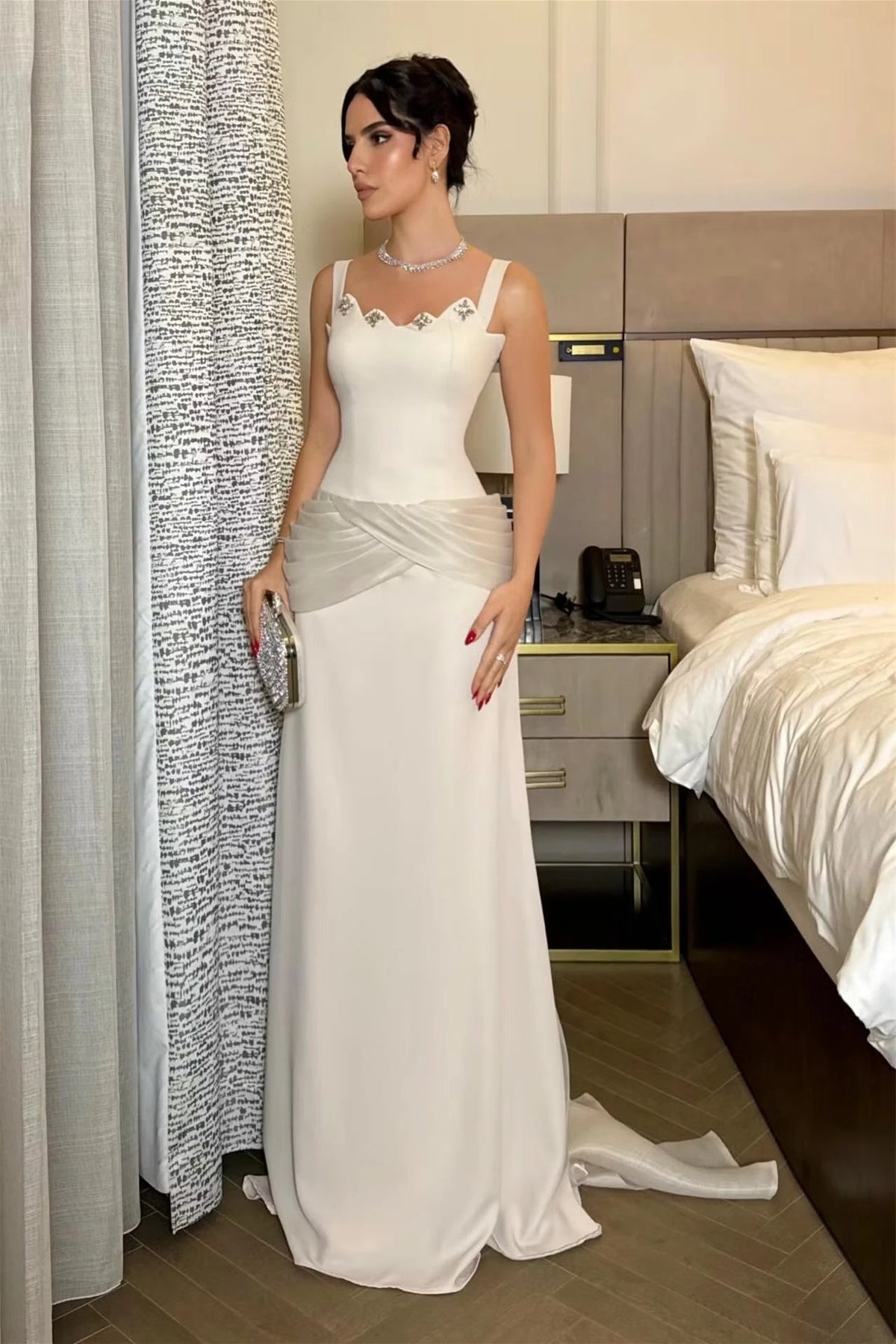 Charming Straps Sleeveless Mermaid Satin Evening Dresses Gem Floor Length With Pleats