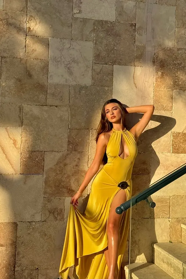 Chic Yellow Halter Sleeveless Satin Mermaid Wedding Dresses High Split With Pleats
