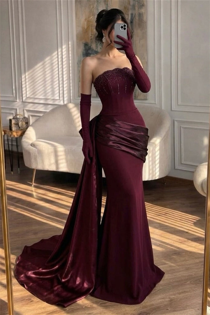 Luxurious Strapless Sleeveless Satin Mermaid Wedding Dresses Sheath With Lace-Up Back