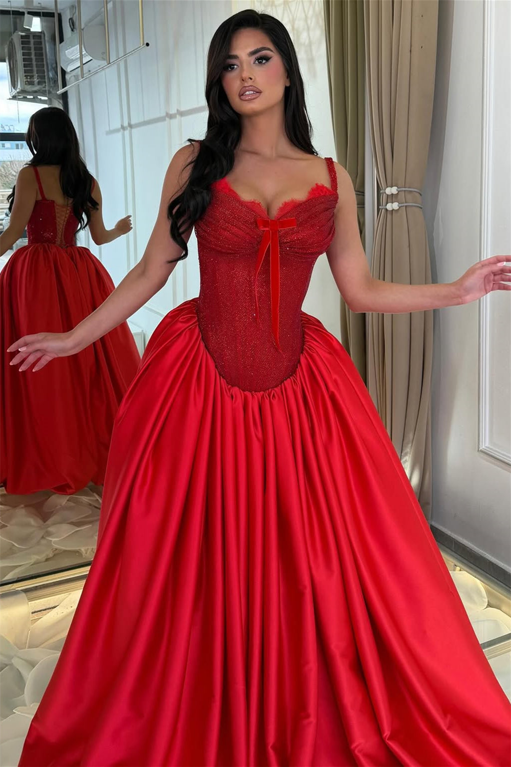 Luxurious Red Sweetheart Spaghetti-Straps Satin Wedding Dresses A-Line With Pocket Lace-Up Back