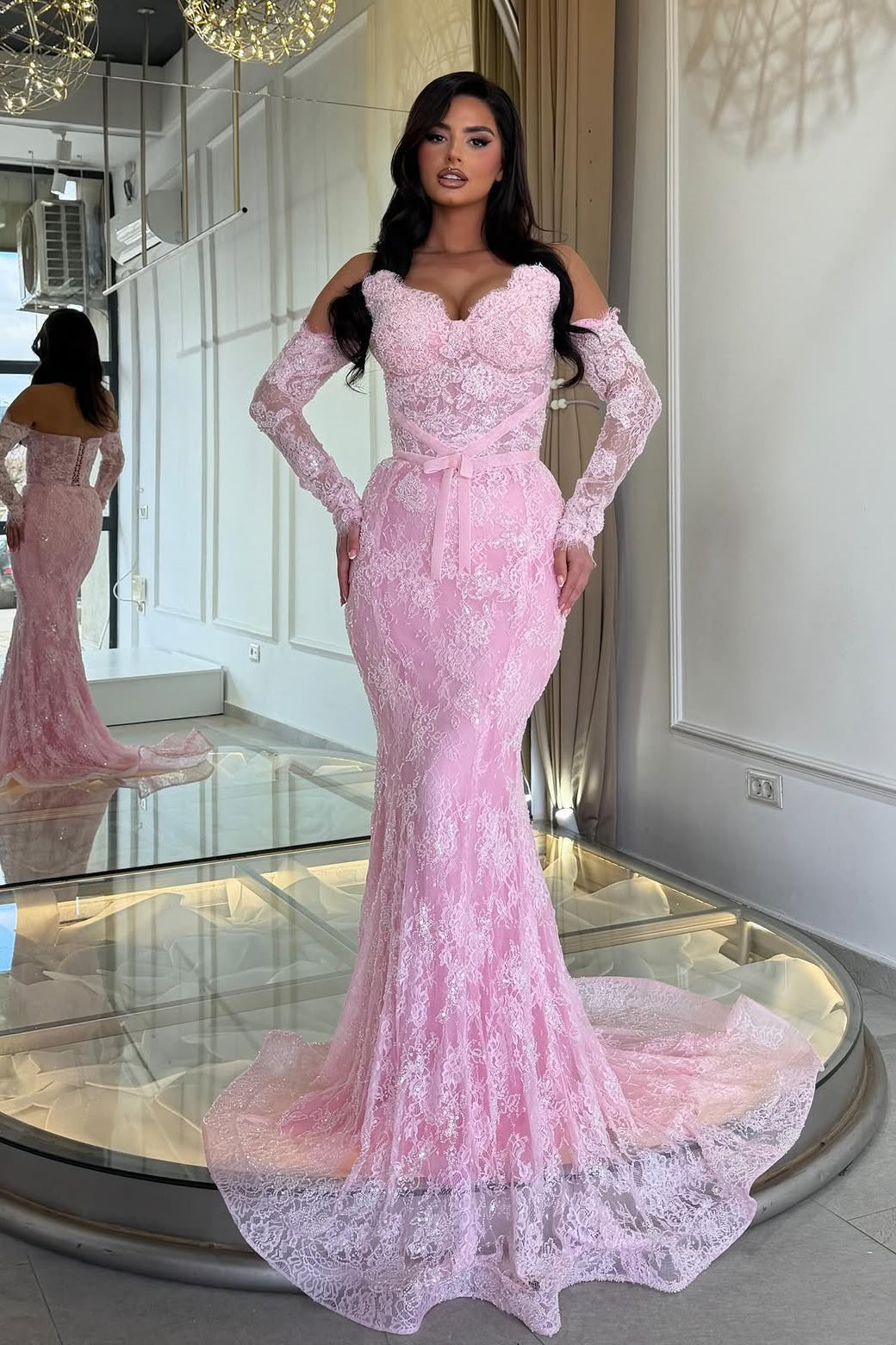 Glamorous Dusty Pink Sweetheart Strapless Sleeveless Lace Mermaid Wedding Dresses Sheath With Lace-Up Back