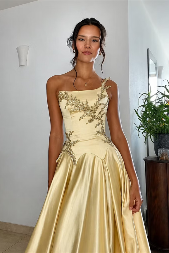 Pretty Daffodil Strapless Sleeveless Satin A-Line Wedding Dresses Floor Length Gem With Lace-Up Back