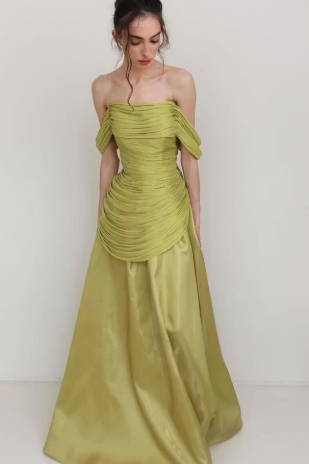 Chic Sage Off The Shoulder Wedding Dresses Floor Length With Pleats