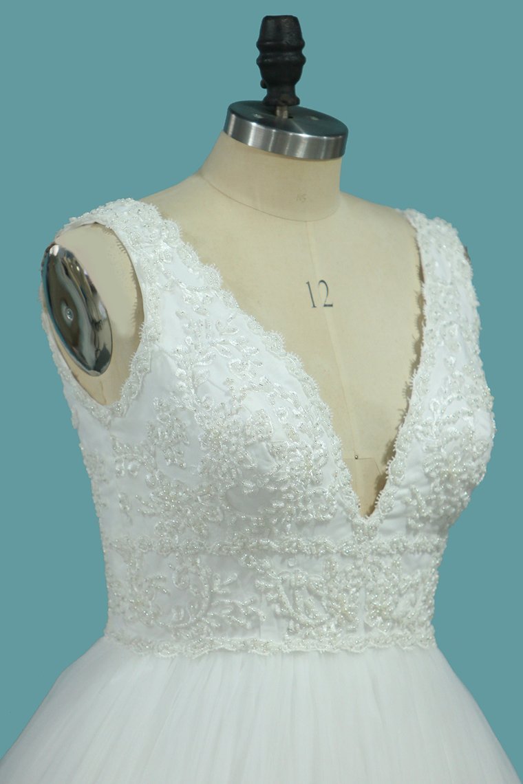 A-Line Backless Tulle Wedding Dress with Appliques Lace for Deep V-neck-BallBride