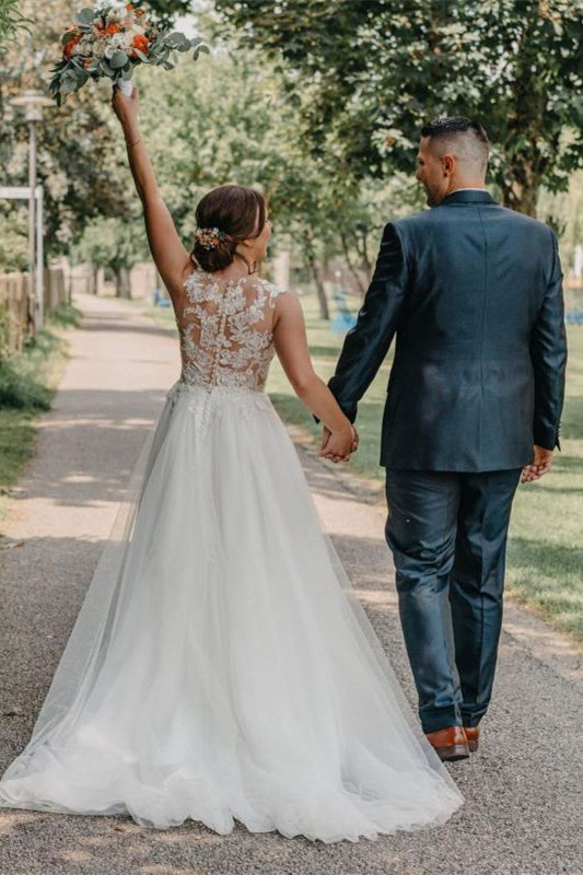 A Line Bateau Sleeveless Lace Wedding Dress with Tulle-BallBride