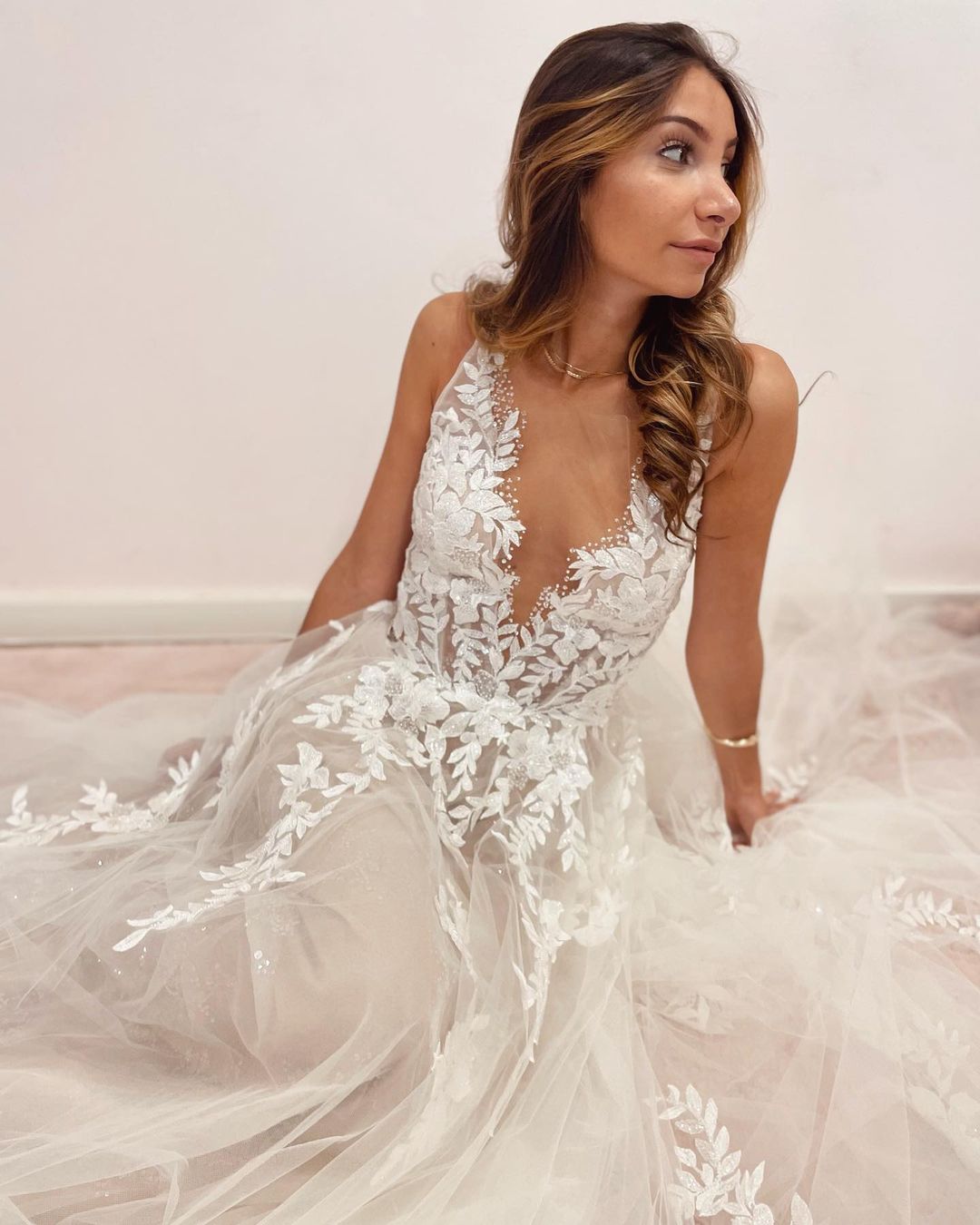 A-Line Deep V-neck Backless Wedding Dress with Appliques Lace Tulle-BallBride