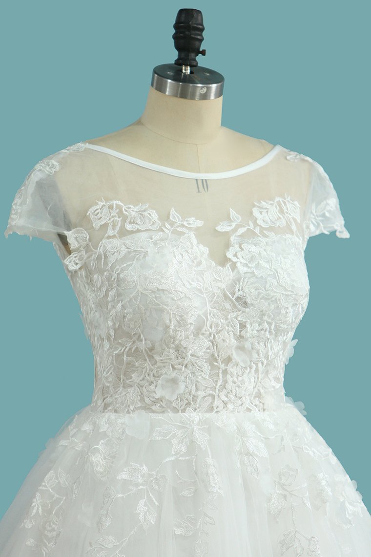 A-Line Lace Backless Wedding Dress with Tulle Appliques for Bateau-BallBride