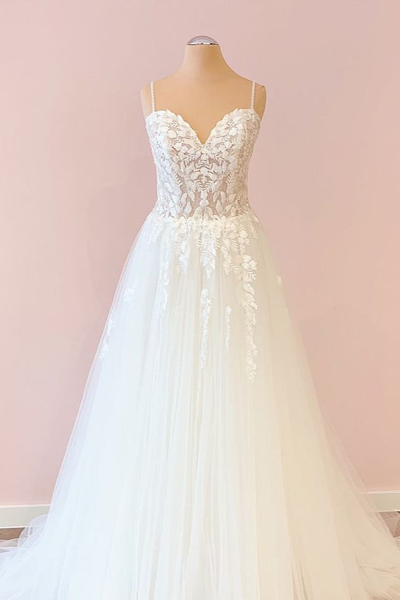 A-Line Spaghetti Straps Sweetheart Tulle Wedding Dress With Appliques Lace-BallBride