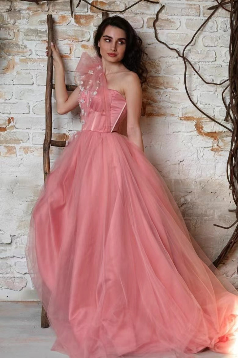 Amazing One-Shoulder Prom Dress with Tulle and Appliques-BallBride