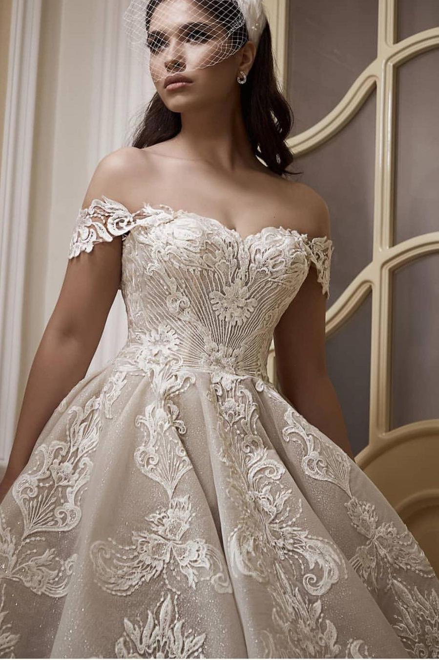 Beautiful Off-the-Shoulder A-Line Wedding Dress With Appliques Lace-BallBride