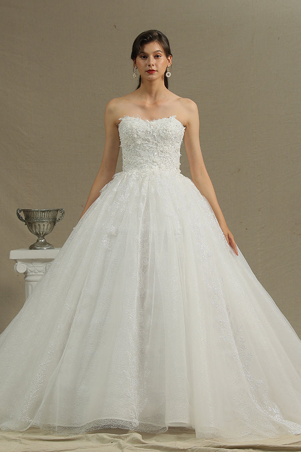 Beautiful Off The Shoulder Sweetheart Ball Gown Wedding Dress With Appliques-BallBride