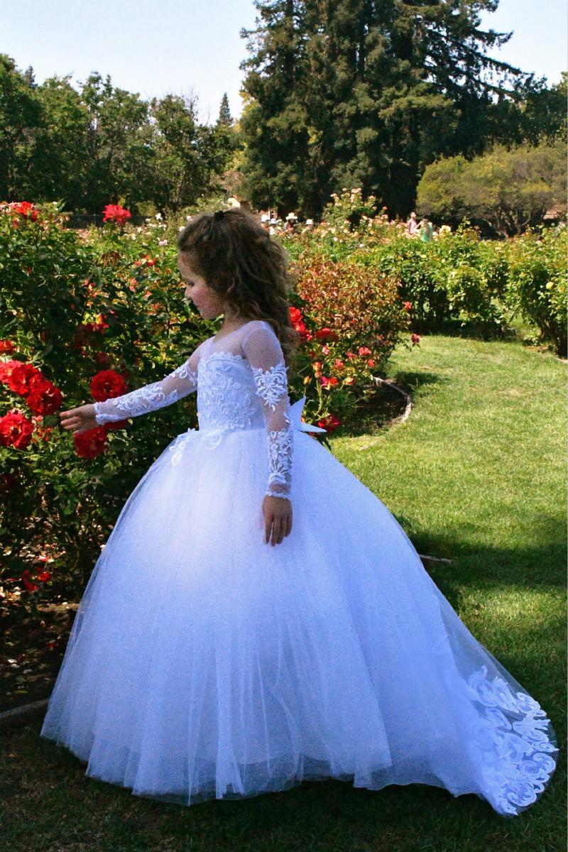 Beautiful Puffy Long Sleeve Flower Girls Dresses With Lace Beads Appliques-BallBride