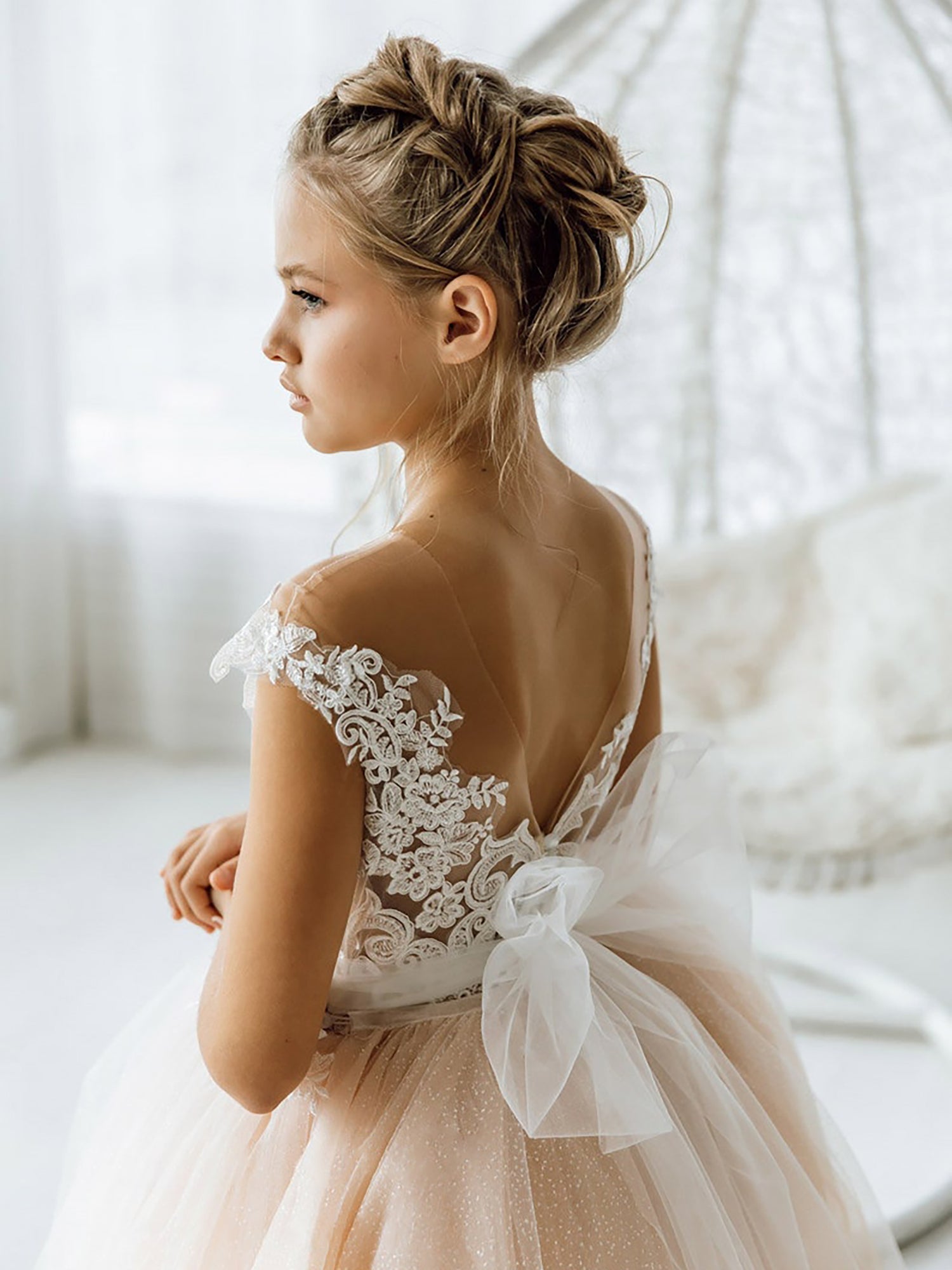 Boho Ball Gown Sleeveless Tulle Open Back Flower Girl Dresses with Bow-BallBride