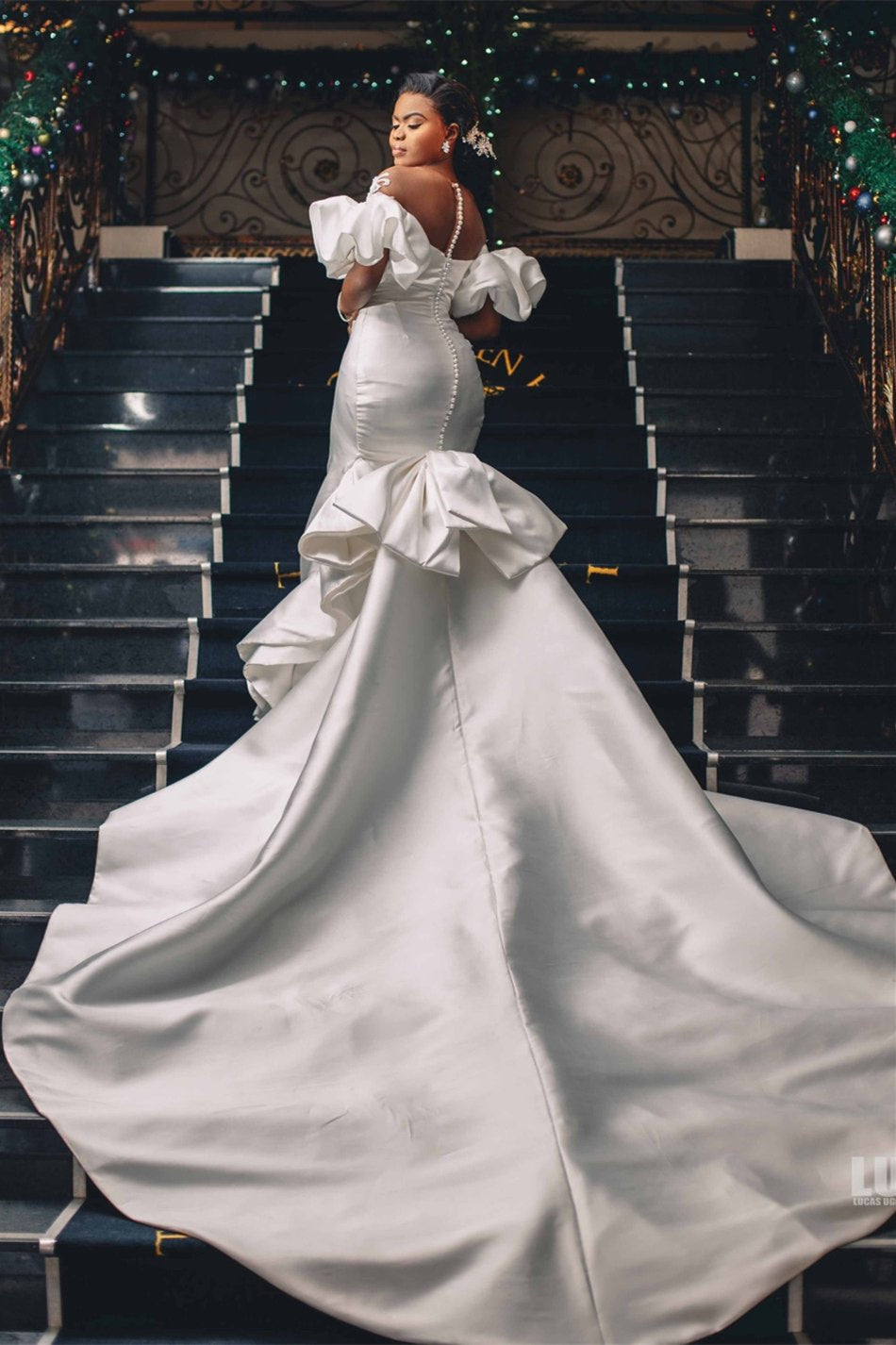 Bubble Sleeves Sweetheart Applique Mermaid Wedding Dress With Cathedral Train-BallBride