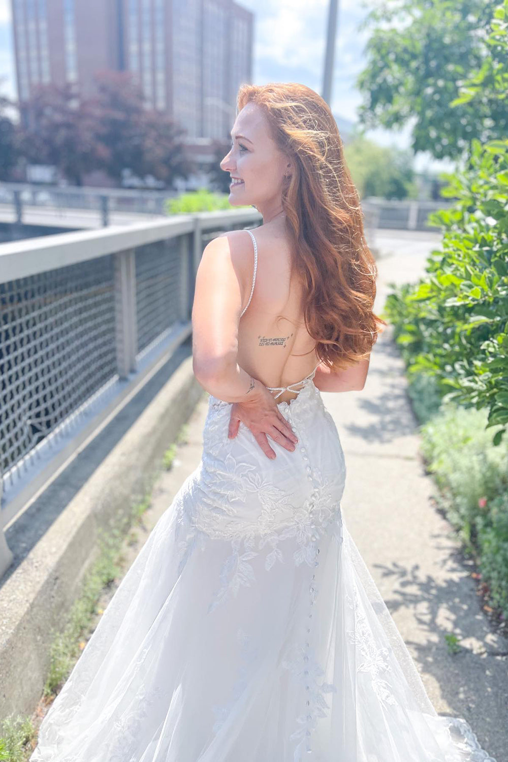 Charming Spaghetti Straps Sweetheart Open Back Mermaid Wedding Dress With Appliques Tulle Lace-BallBride
