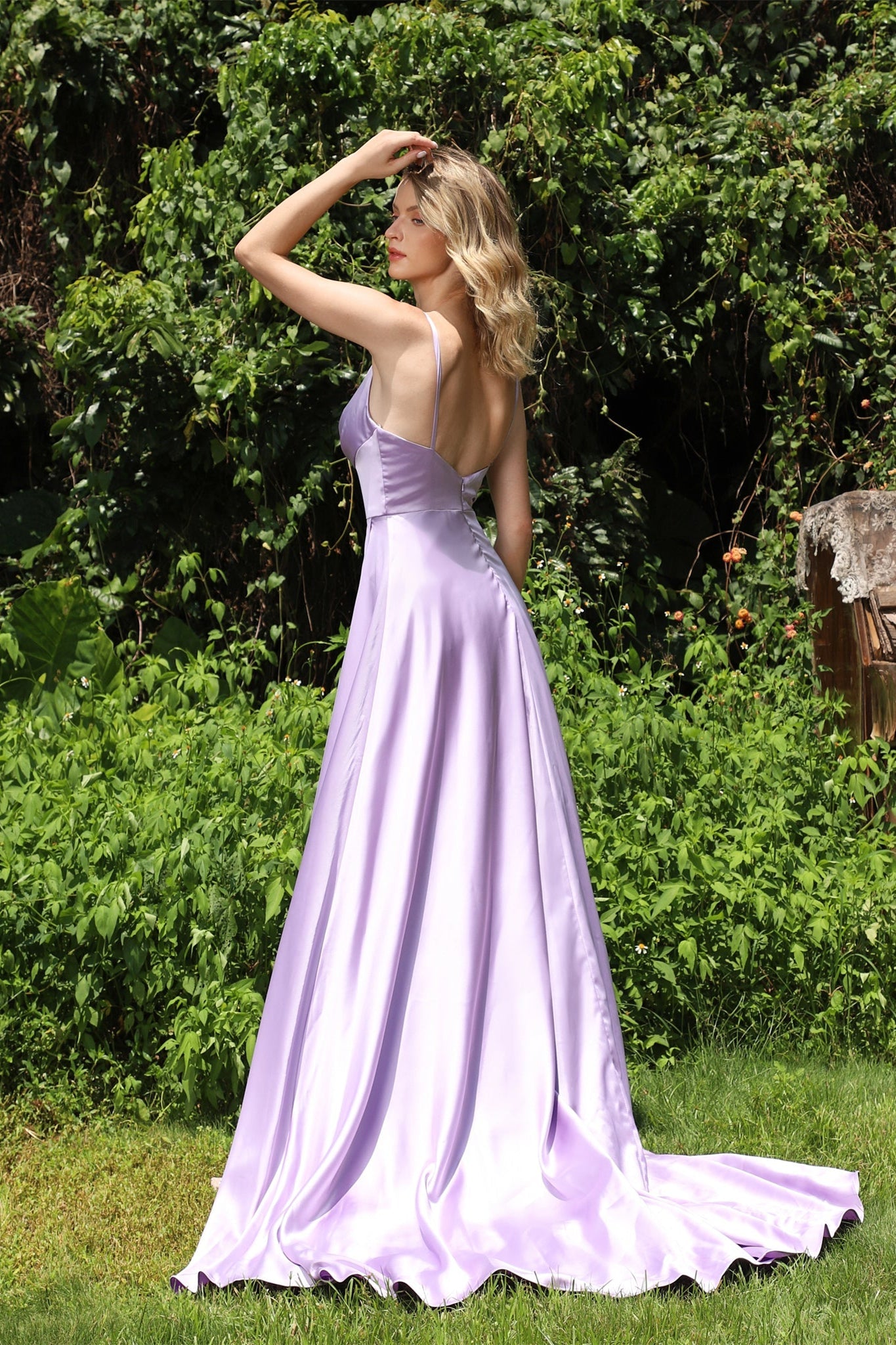 Chic Lilac Prom Dress - V-Neck, Sleeveless, Long Spaghetti-Straps-BallBride