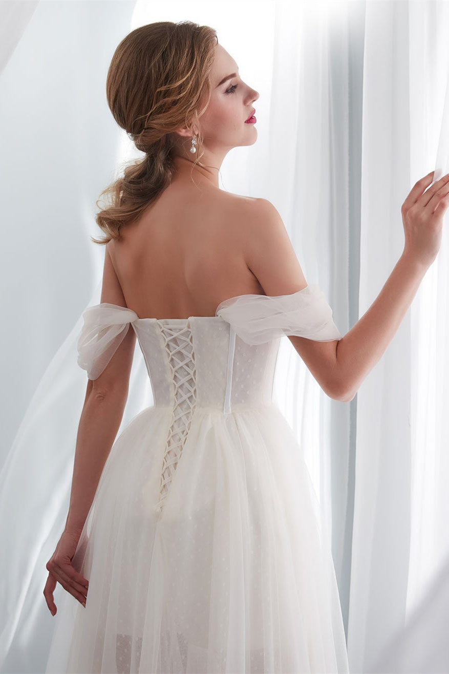 Chic Off-the-Shoulder Tulle Wedding Dress Long-BallBride