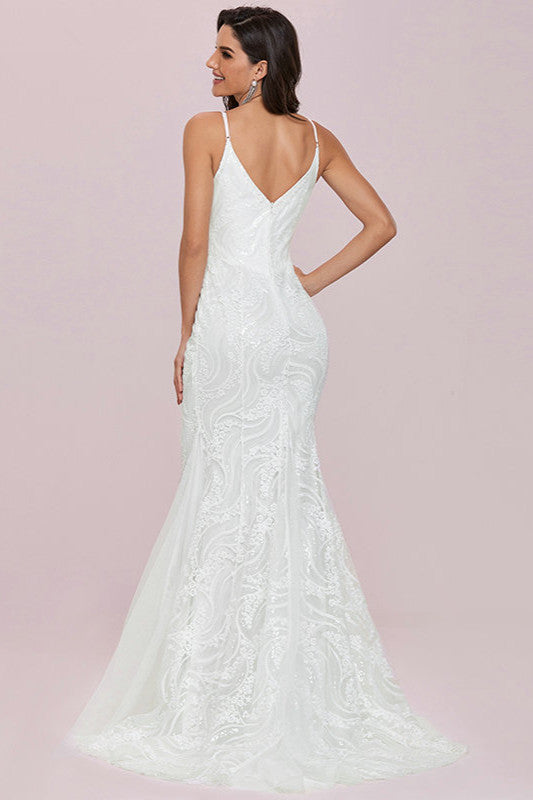 Chic V-neck Mermaid Wedding Dress With Lace Appliques-BallBride