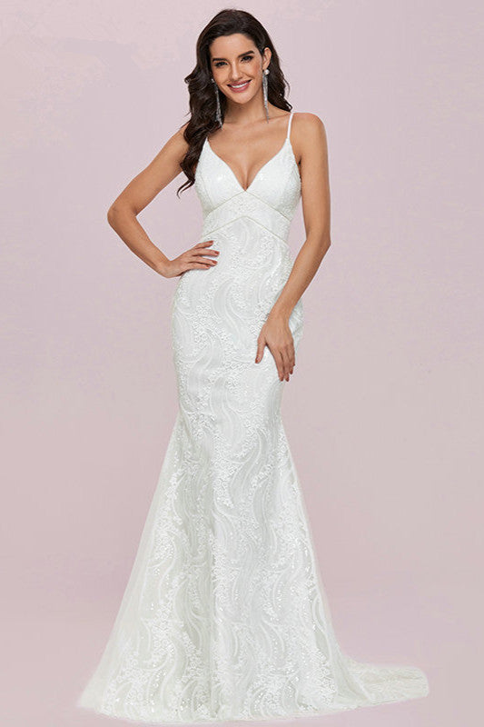Chic V-neck Mermaid Wedding Dress With Lace Appliques-BallBride