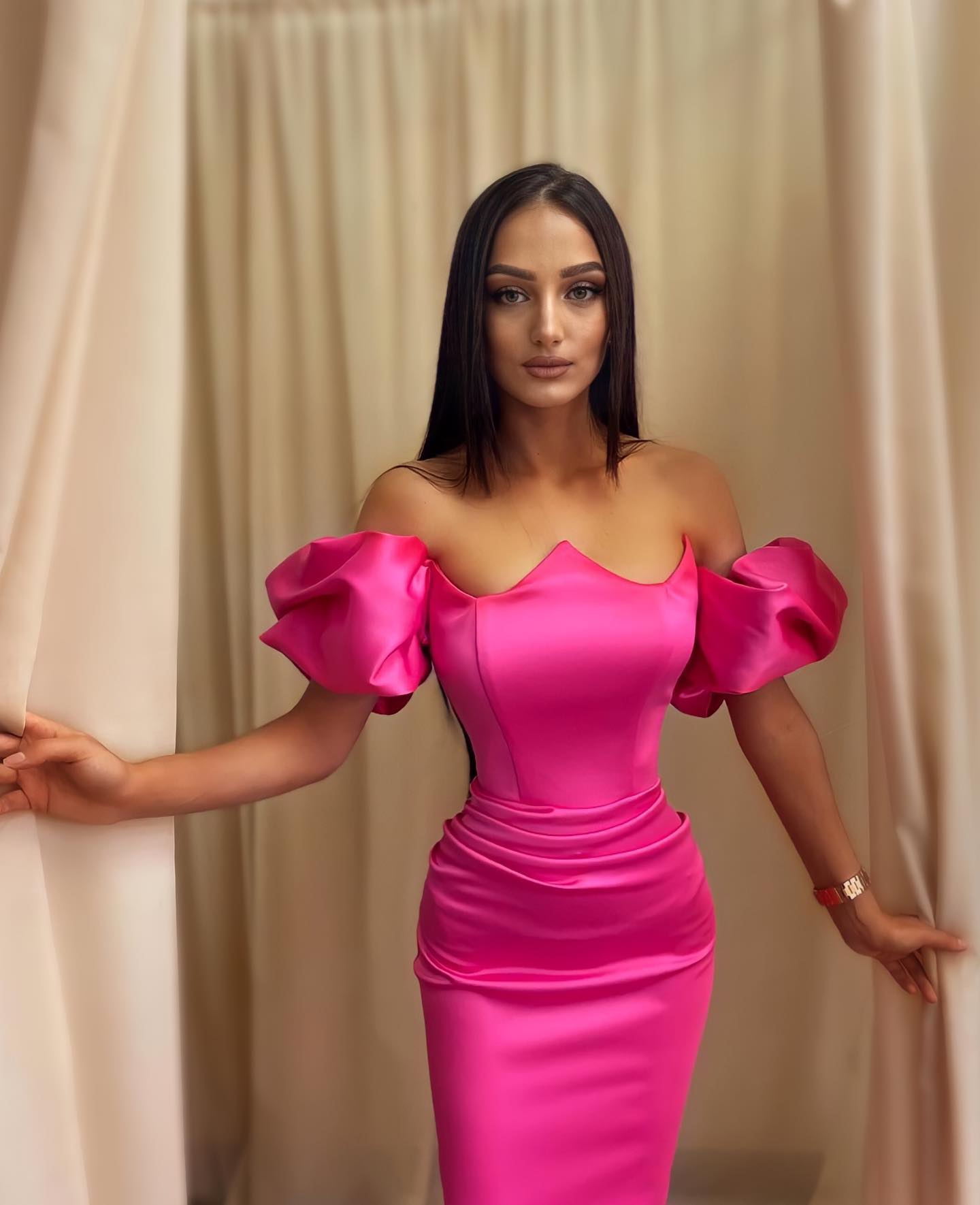 Classic Fuchsia Prom Dress - Off-the-Shoulder Mermaid Long-BallBride