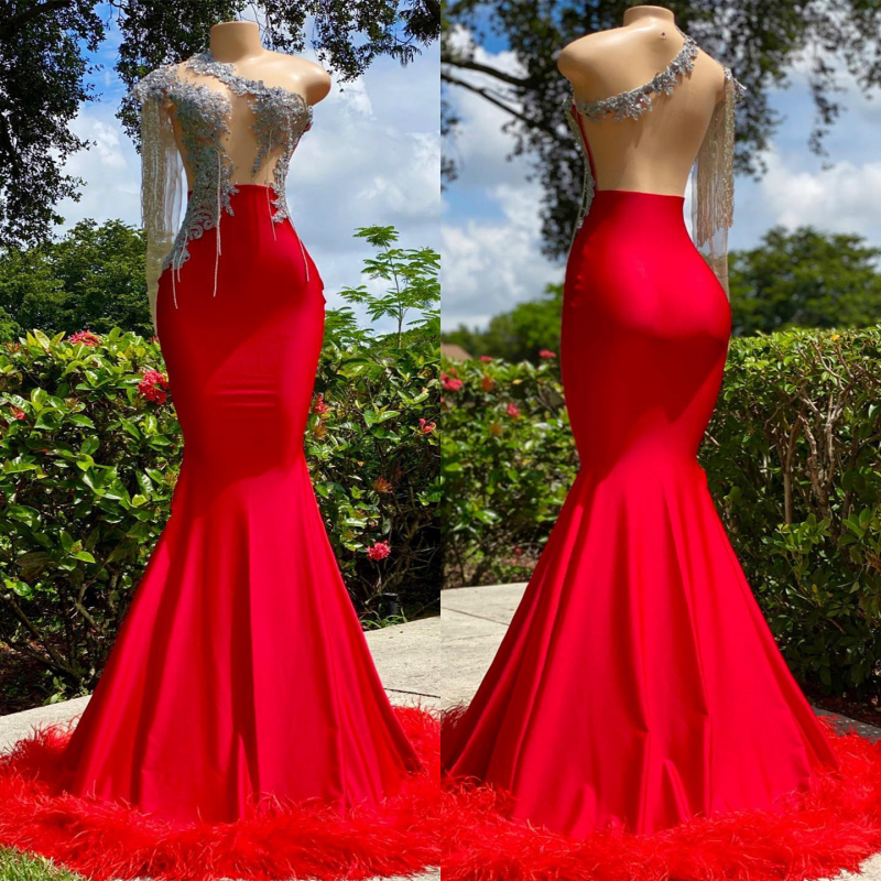 Classic Red Long Sleeves Prom Dress with Feather Appliques-BallBride