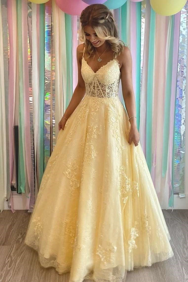 Classy Daffodil Prom Dress with Appliques and Spaghetti-Straps Sleeveless-BallBride