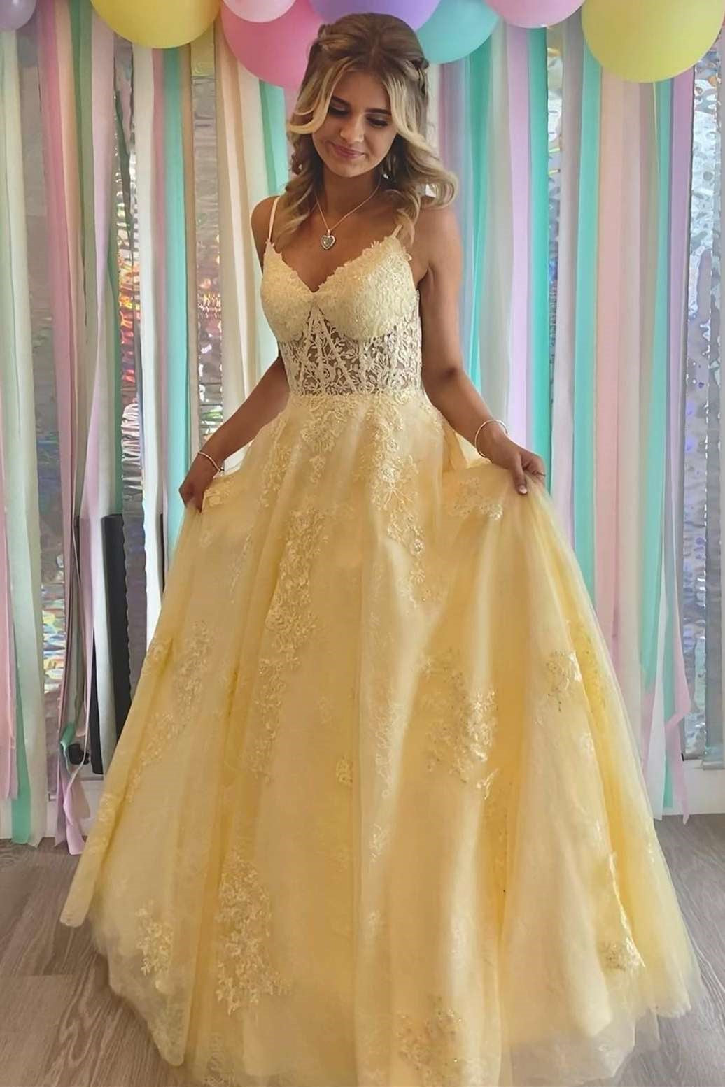 Classy Daffodil Prom Dress with Appliques and Spaghetti-Straps Sleeveless-BallBride