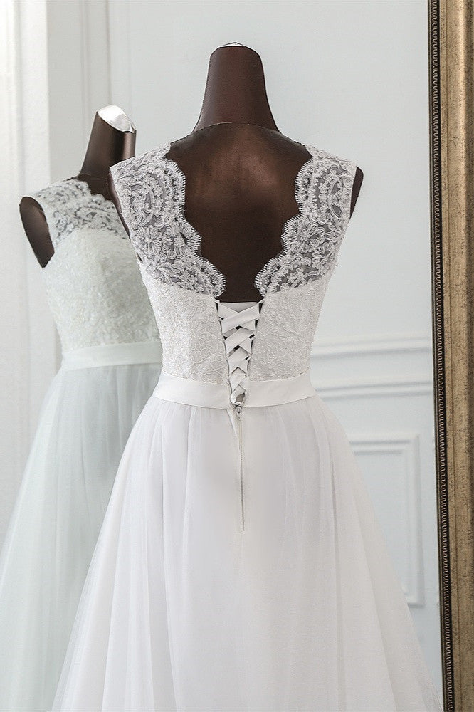 Elegant A-line Jewel Wedding Dress with Tulle and Appliques Lace-BallBride