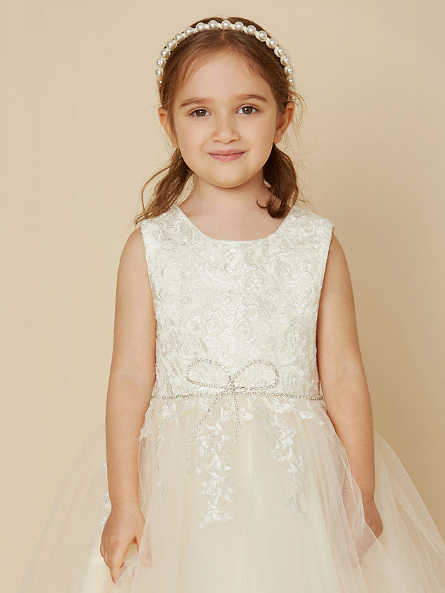 Elegant A-Line Knee Length Dress with Beading and Appliques-BallBride