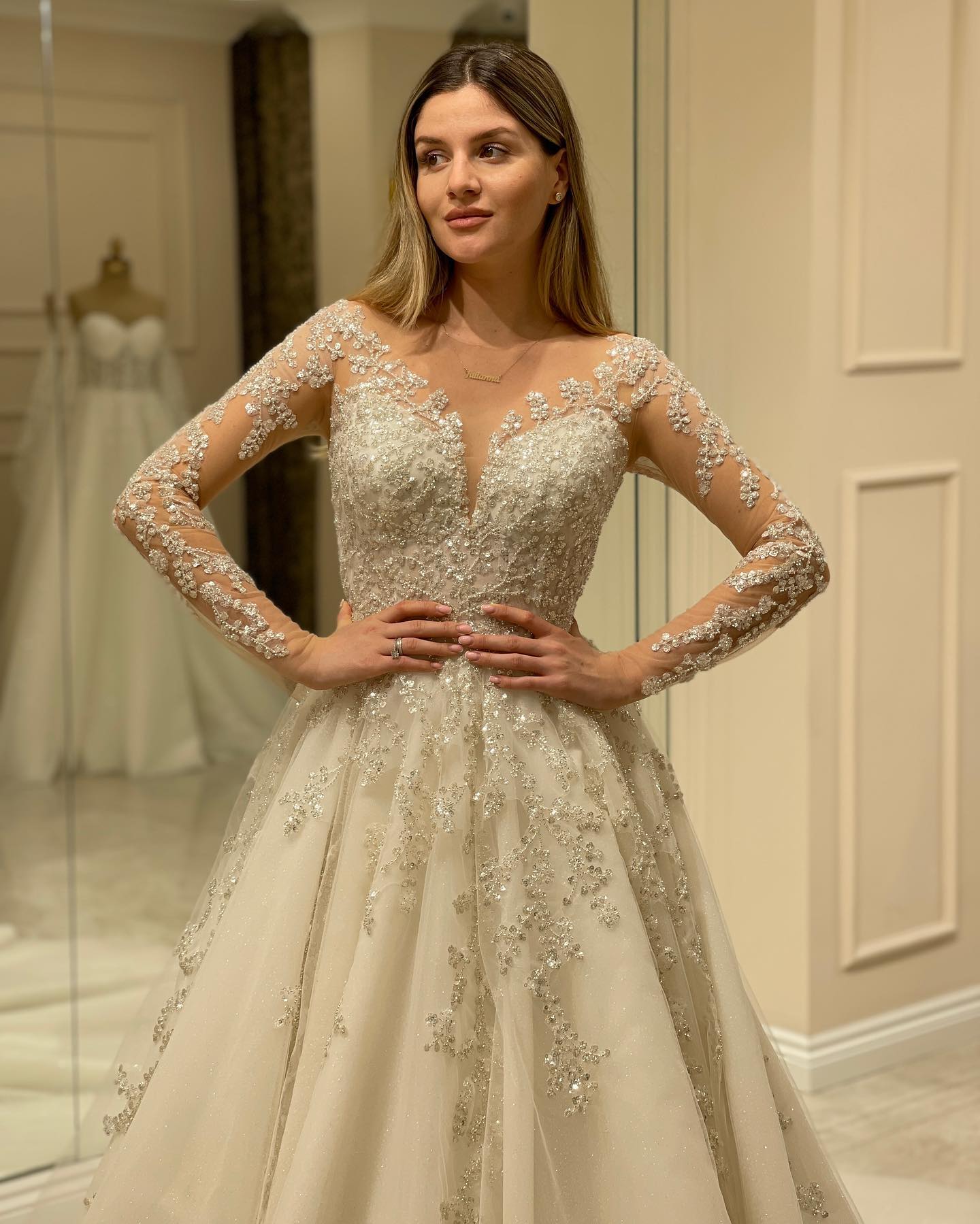 Elegant A-line Lace Appliques Wedding Dress with Long Sleeves-BallBride