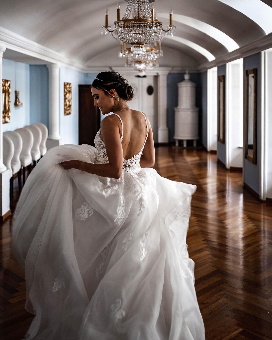 Elegant A-line Spaghetti Strap Wedding Dress with Lace Tulle-BallBride