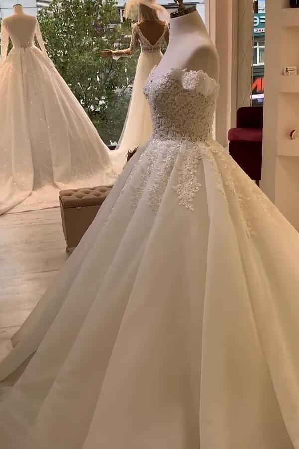 Elegant A-Line Sweetheart Off-the-Shoulder Ruffles Wedding Dress With Appliques Lace-BallBride
