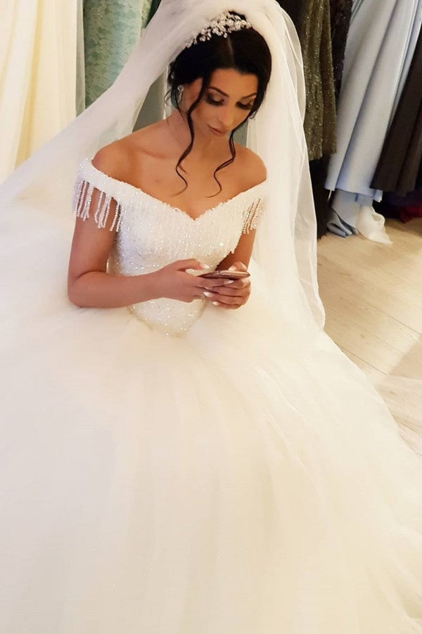Elegant Beading Backless Floor-length Wedding Dress with Tassel Tulle-BallBride