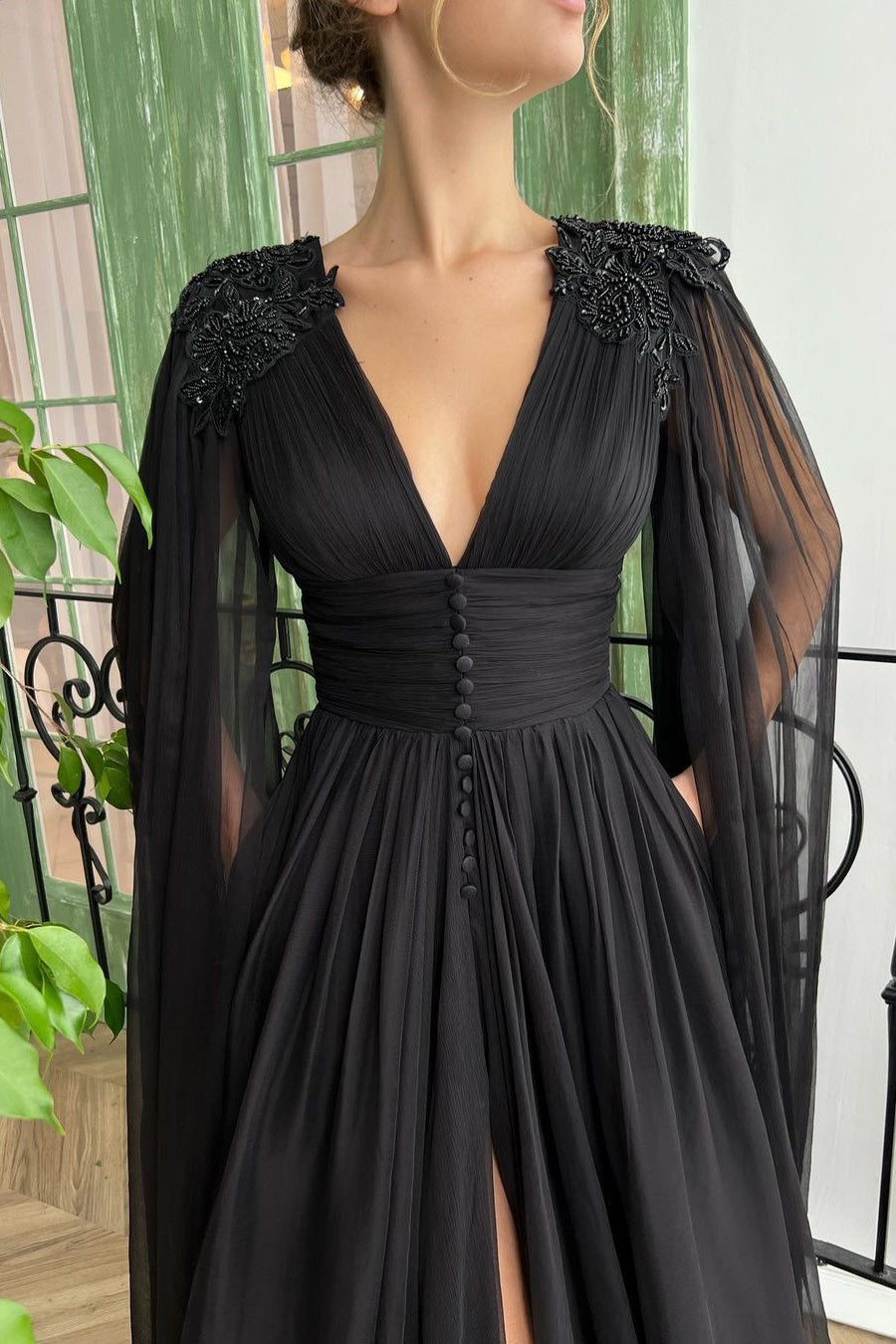 Elegant Black Long A-line V-neck Tulle Front Slit Evening Prom Dress with Sleeves-BallBride