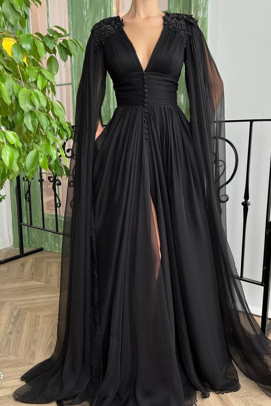 Elegant Black Long A-line V-neck Tulle Front Slit Evening Prom Dress with Sleeves-BallBride