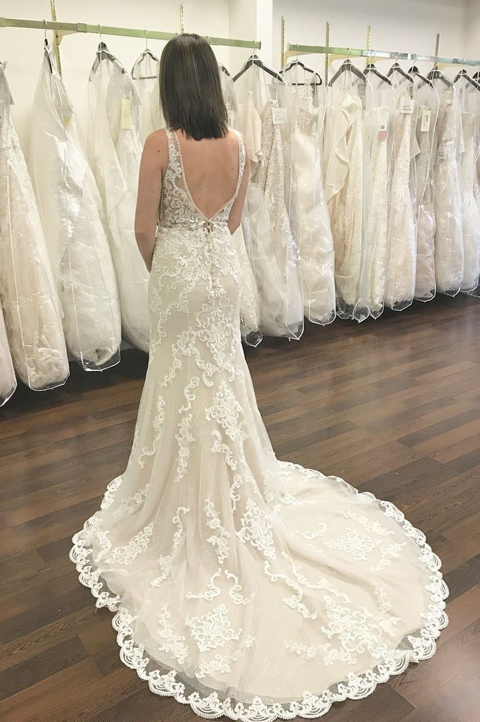 Elegant Deep V-neck Mermaid Wedding Dress With Lace Open Back-BallBride