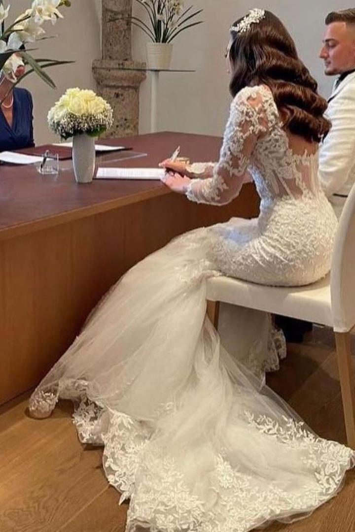 Elegant Lace Mermaid Wedding Dress With Open Back & Sleeves-BallBride