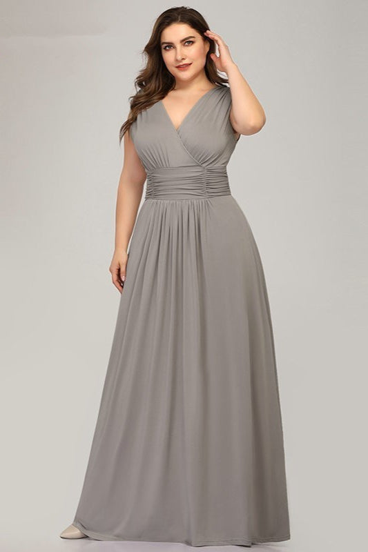 Elegant Plus Size Sleeveless Chiffon Evening Gown for Wedding Party-BallBride