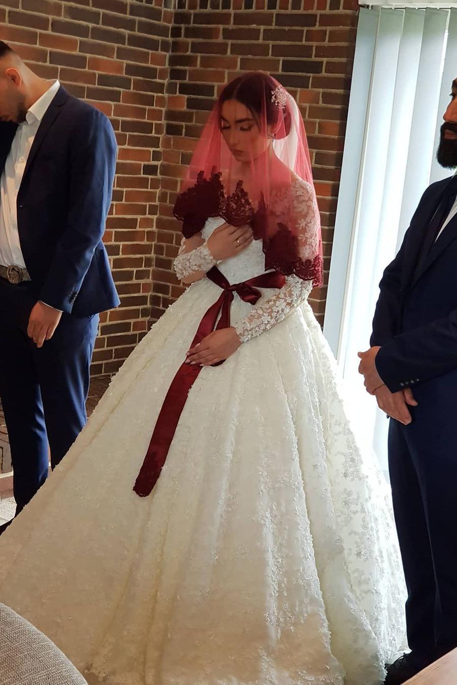 Elegant Princess Lace Wedding Dresses with Long Sleeves-BallBride