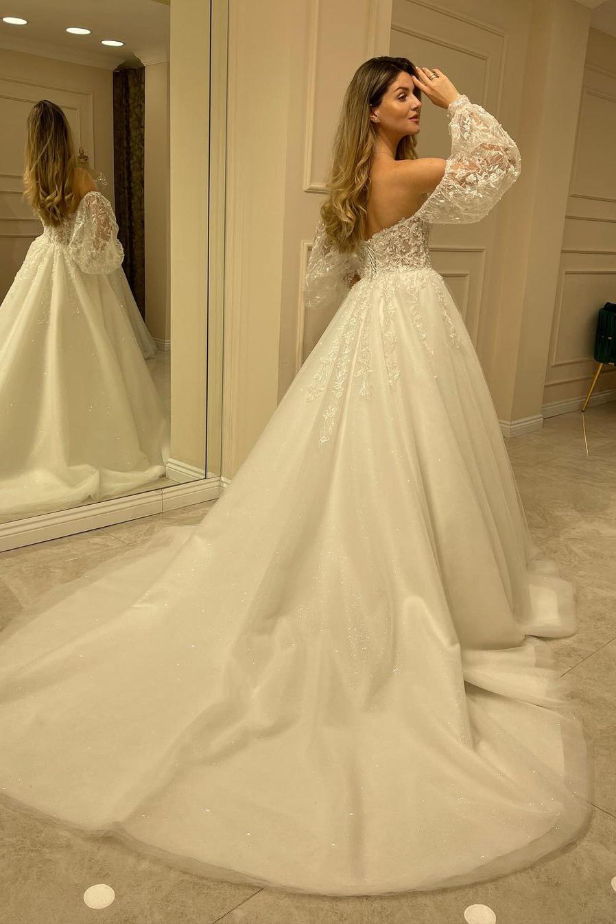 Elegant Sweetheart A-Line Wedding Dress with Appliques Lace and Backless Train-BallBride