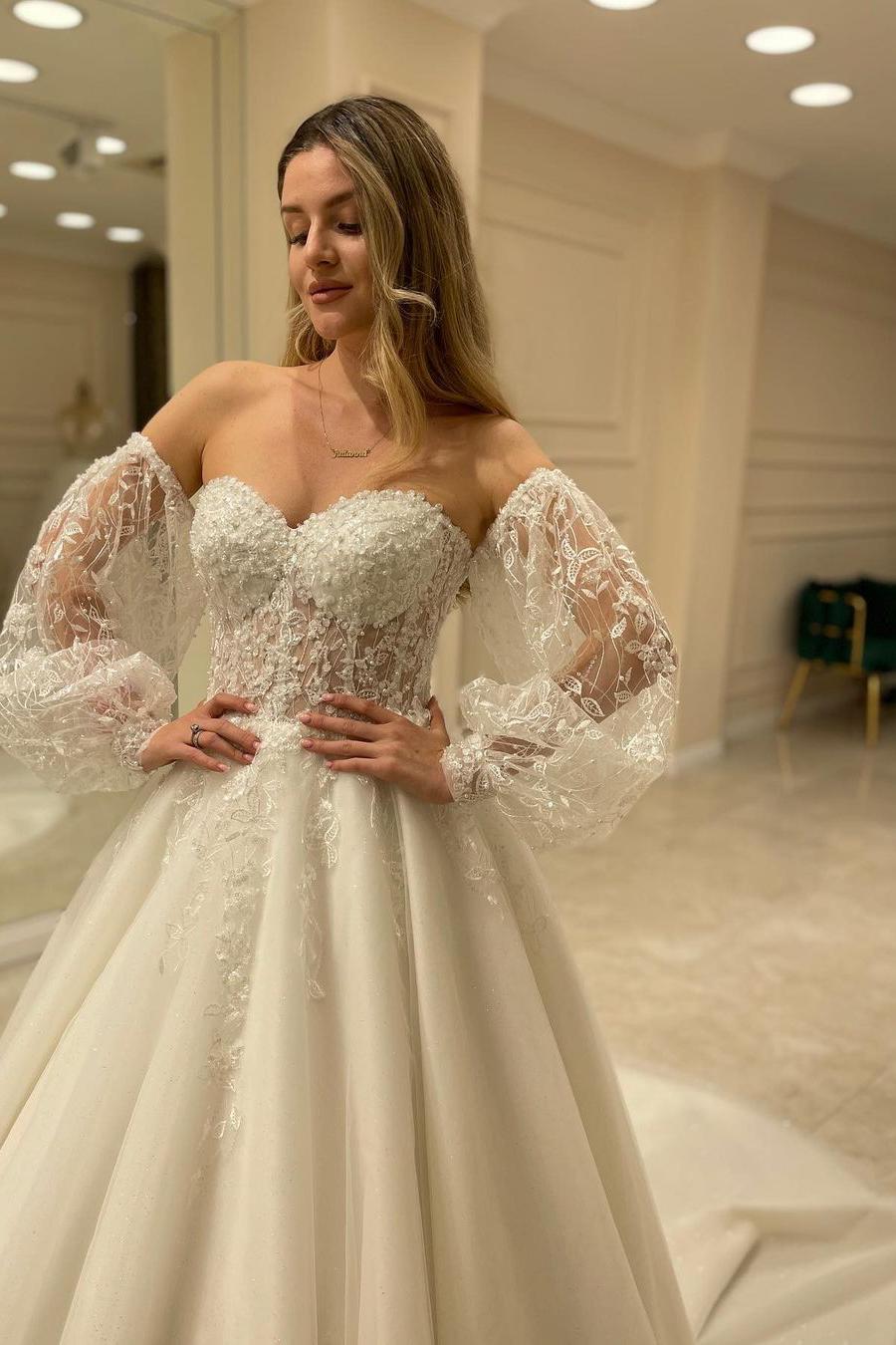 Elegant Sweetheart A-Line Wedding Dress with Appliques Lace and Backless Train-BallBride