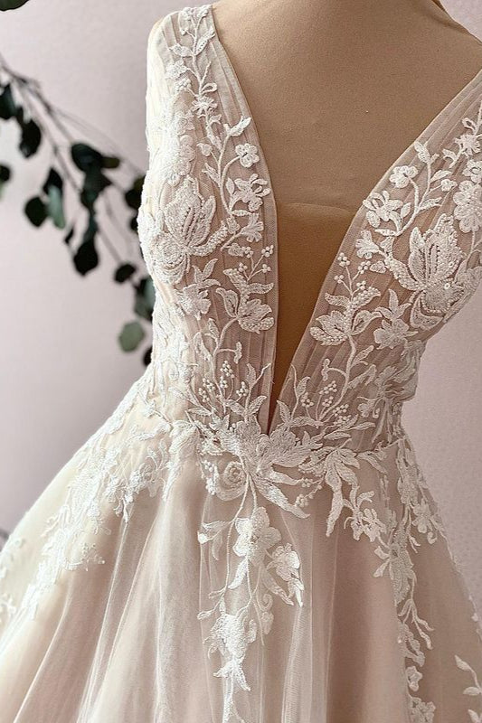 Elegant Sweetheart A-Line Wedding Dress with Wide Straps & Tulle Appliques Lace-BallBride