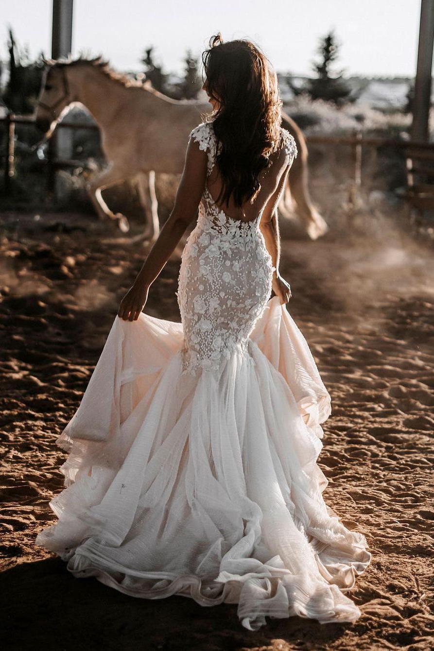 Elegant Sweetheart Backless Long Mermaid Wedding Dress with Tulle Lace-BallBride
