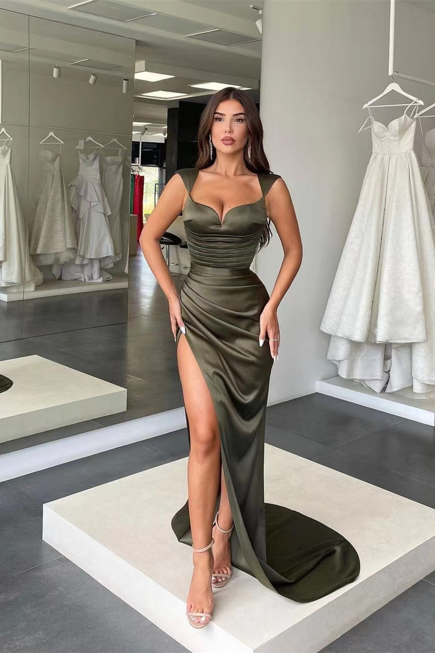 Elegant Sweetheart Mermaid Prom Dress with Slit Pleats-BallBride