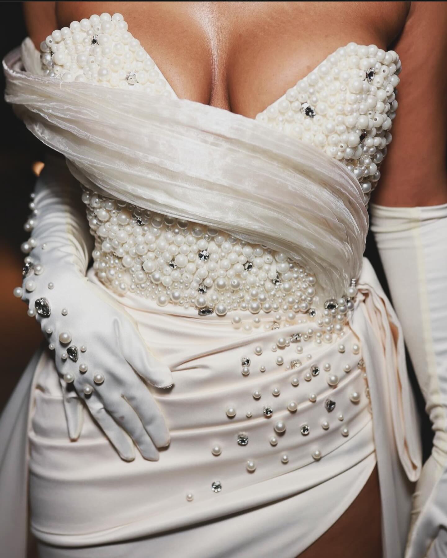 Elegant White Sweetheart Pearls High Split Mermaid Prom Dress-BallBride