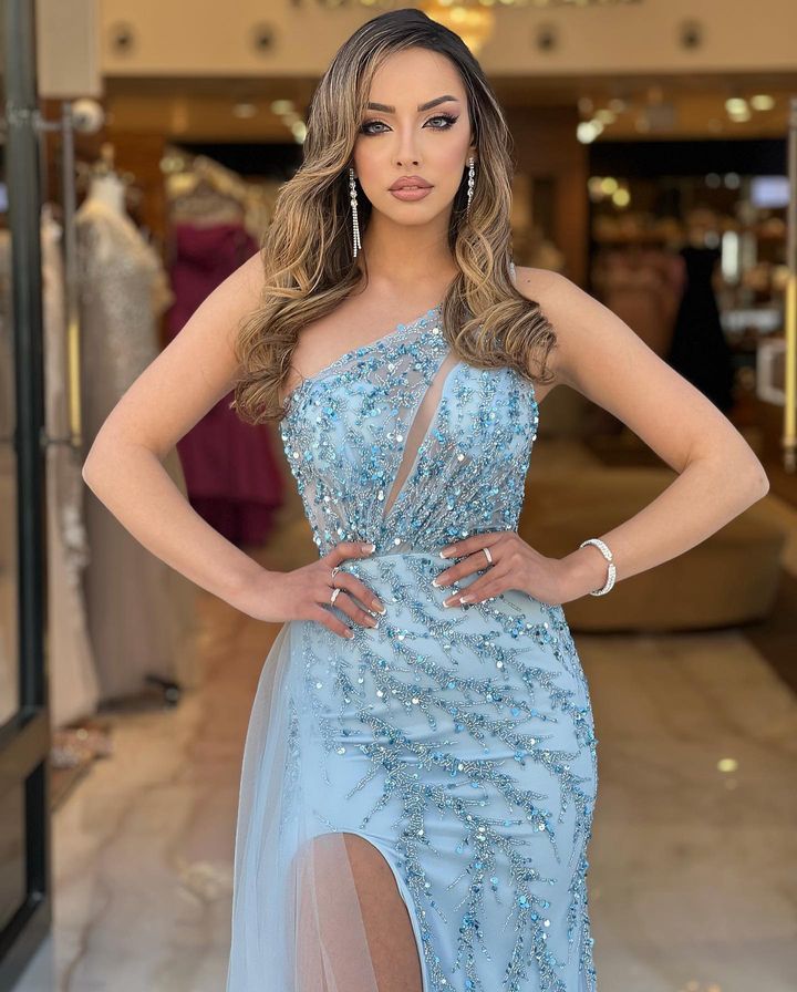Fabulous Sky Blue Mermaid Prom Dress with One Shoulder and Long Split with Beads-BallBride