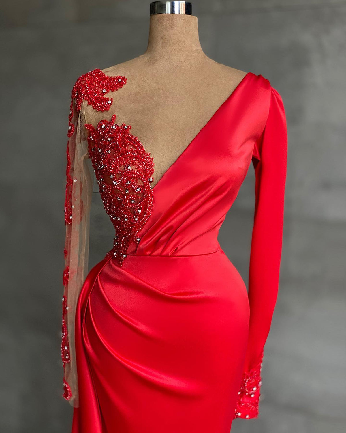 Fashion Red Long Sleeves Crystal Side Slit Ruffles Prom Dress-BallBride
